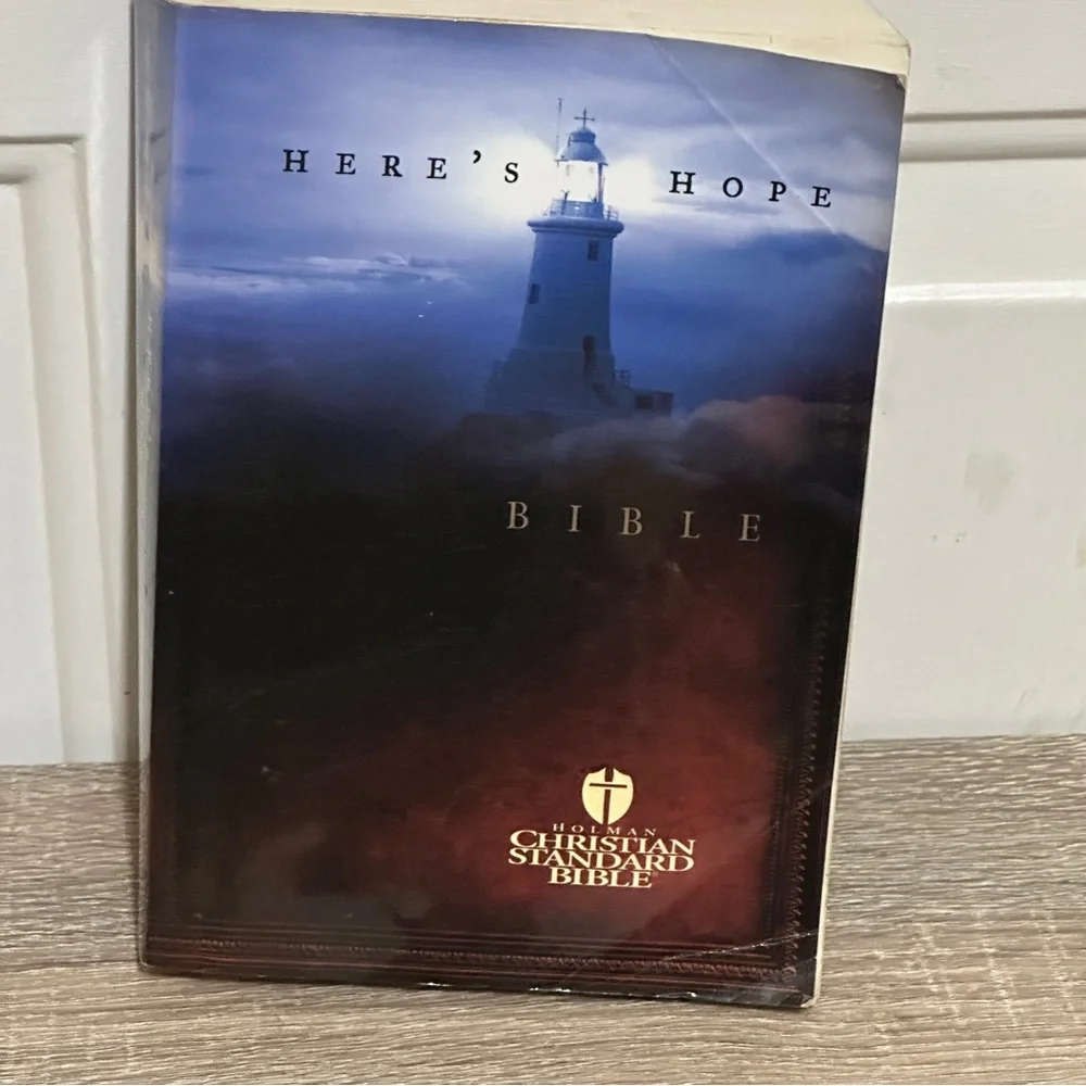 Here’s Hope‎ Bible Adult Edition 2007 Holman Christian Standard Bible